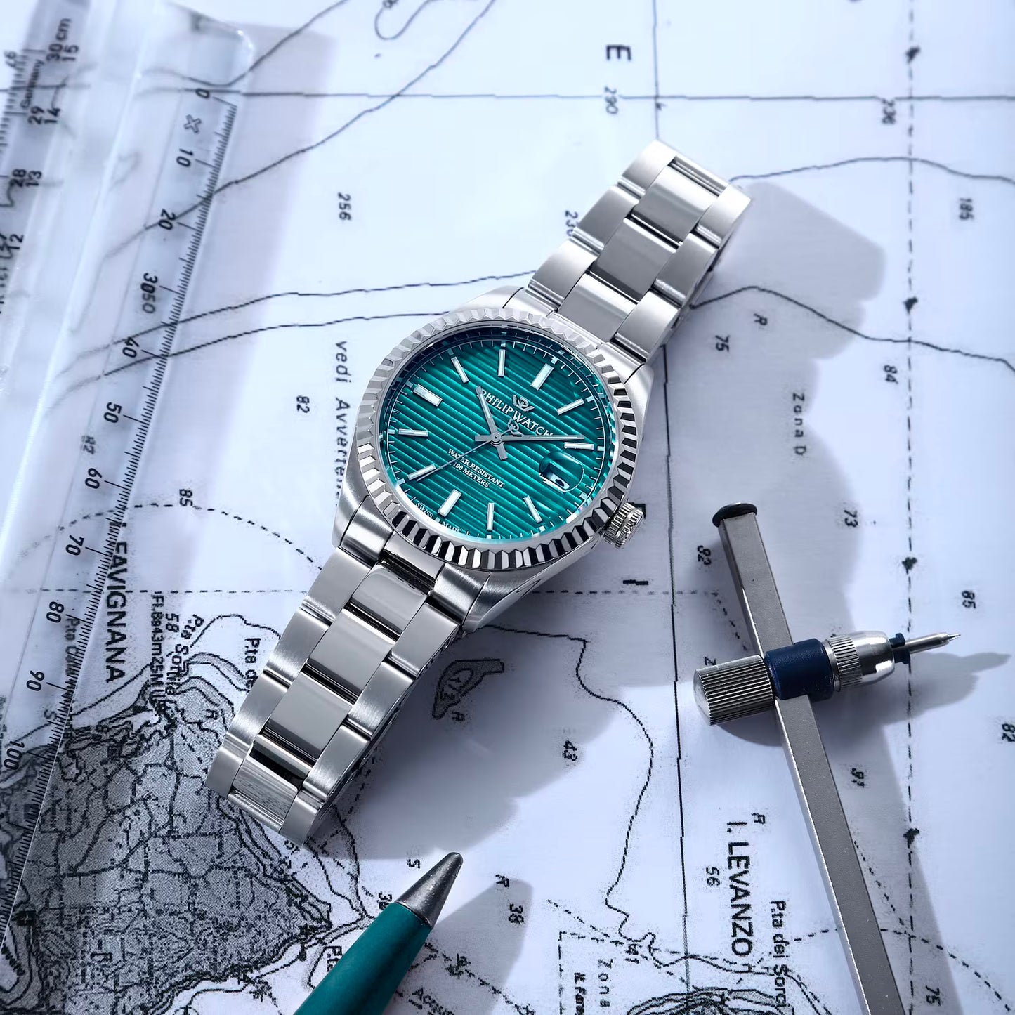 dettaglio quadrante philip watch quarzo, orologio uomo elegante sportivo acciaio 39mm