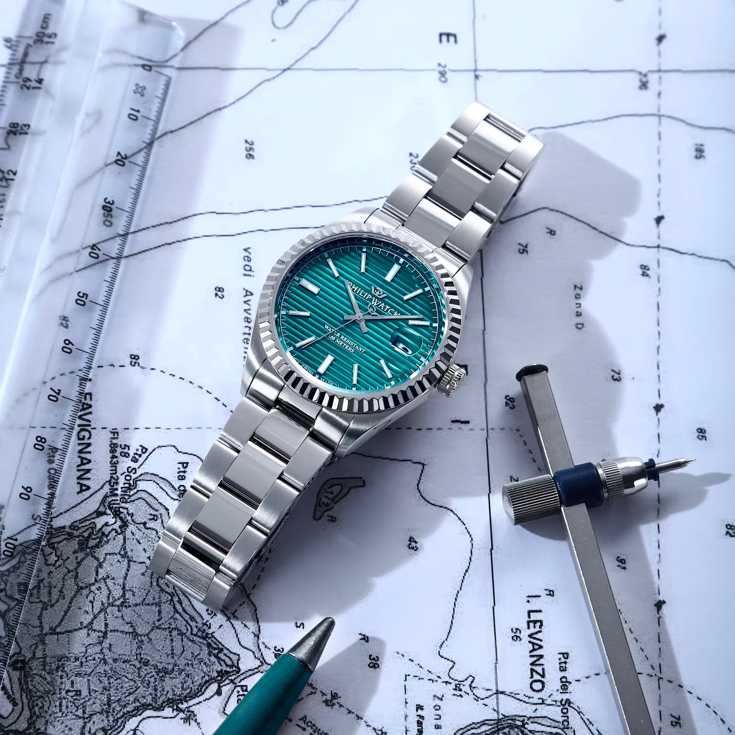 dettaglio quadrante philip watch quarzo, orologio uomo elegante sportivo acciaio 39mm