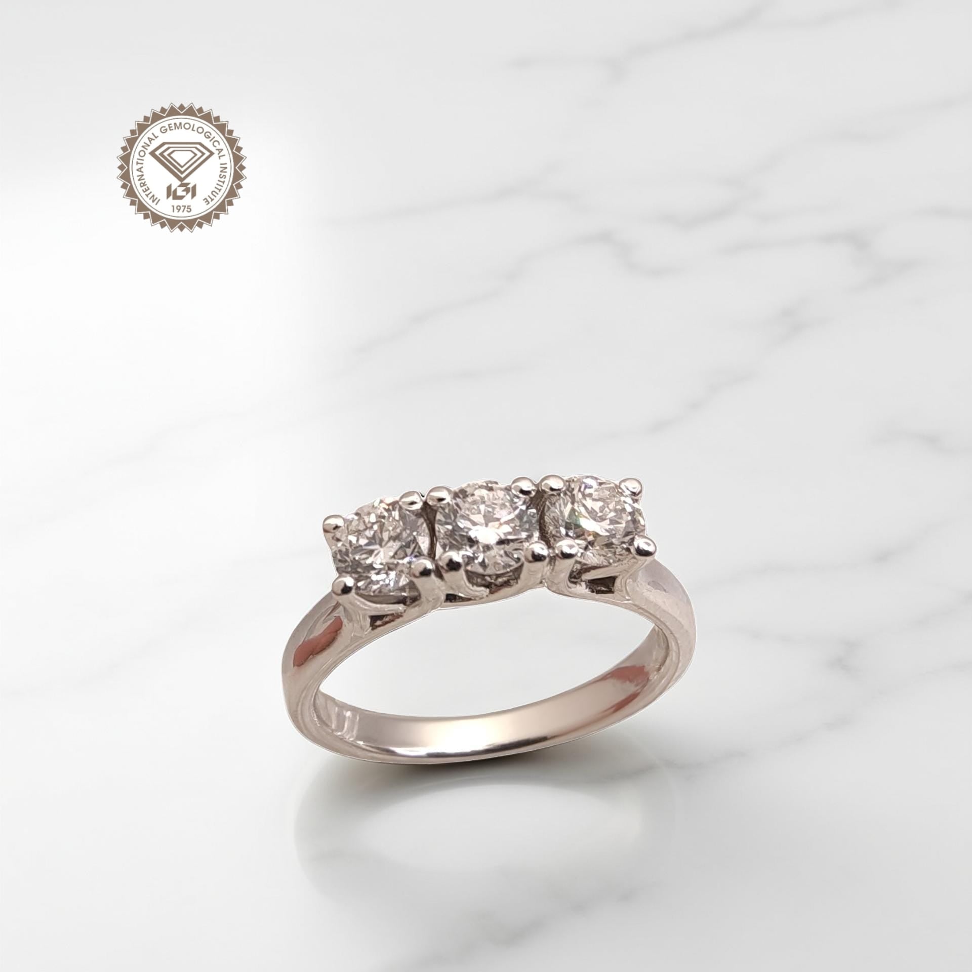 Anello Trilogy in oro bianco 18kt di Meteore Gioielli con diamanti naturali taglio brillante 1.20 ct D/SI1 VG EX EX IGI N. 733524416-733524562-696561594
