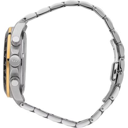 Orologio philip watch da uomo con movimento al quarzo RONDA 3540 e funzioni di cronografo con data.
Cassa in acciaio inox dal diametro di 44 mm. Lunetta con finitura dorata.