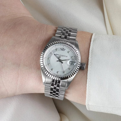 Orologio Donna Philip Watch Caribe al Quarzo con Quadrante silver 31 mm e indici con Diamanti. Lunetta zigrinata. Fondello e corona a vite. Vetro Zaffiro.
