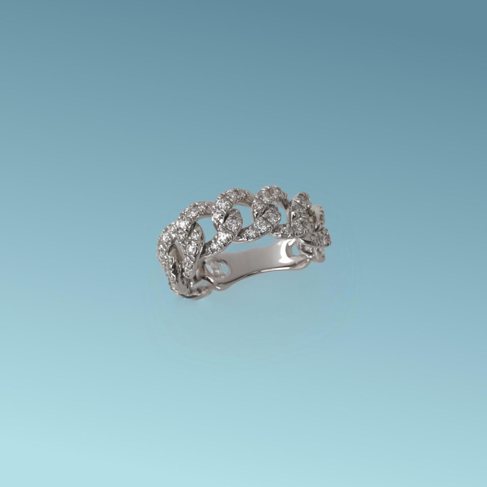 Anello Pavé a catena di Mirco Visconti è un vera opera d'arte, su cui sono incassati un pavé di diamanti naturali per un totale di 0.89 ct G/VS.
