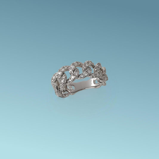Anello Pavé a catena di Mirco Visconti è un vera opera d'arte, su cui sono incassati un pavé di diamanti naturali per un totale di 0.89 ct G/VS.