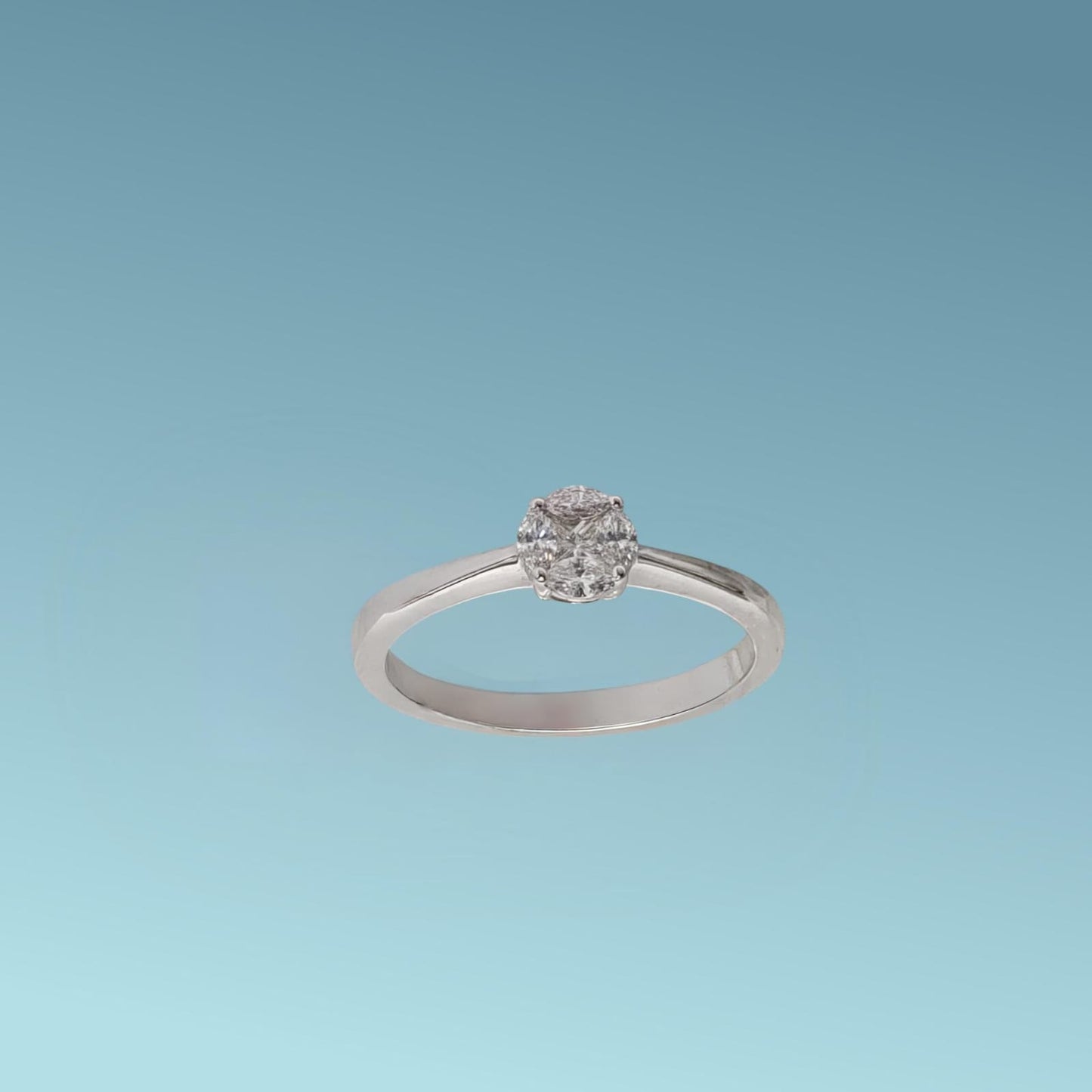anello solitario in oro bianco 18kt di meteore gioielli con diamanti naturali taglio navette e diamante centrale taglio carrè per un totale di 0.16 carati g/vs