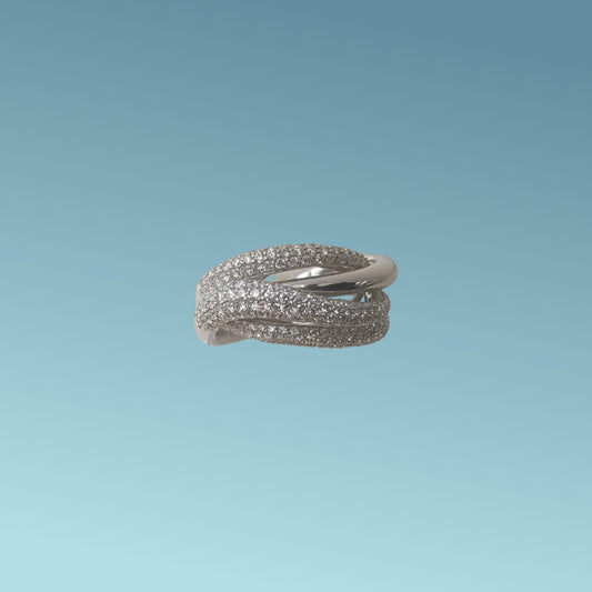 Anello pavé di Meteore Gioielli in oro bianco è composto da diamanti naturali taglio brillante per un totale di 1.85 ct