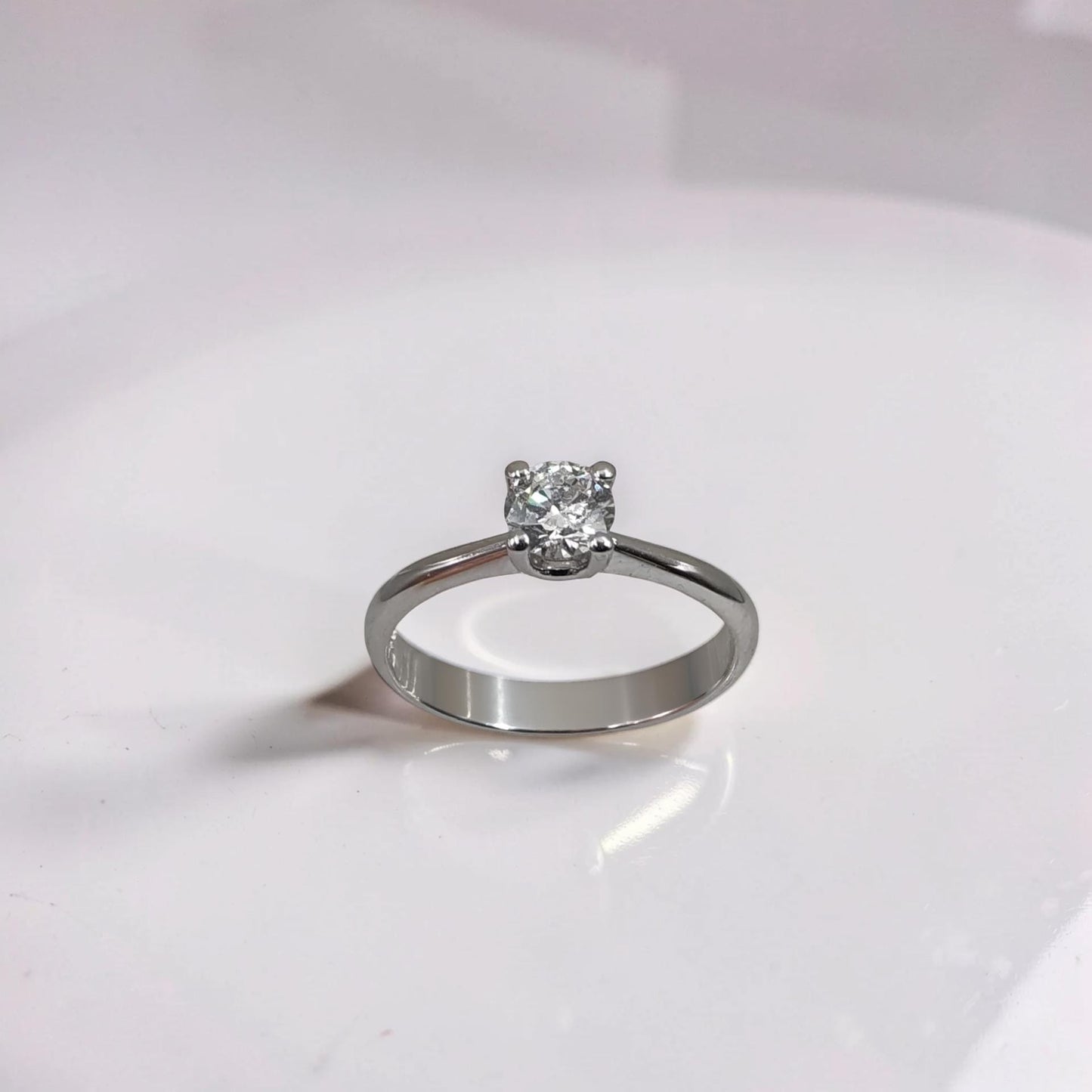 anello solitario oro bianco 18kt montatura 4 griffes meteore gioielli con diamante di laboratorio 0,50 ct d fl

