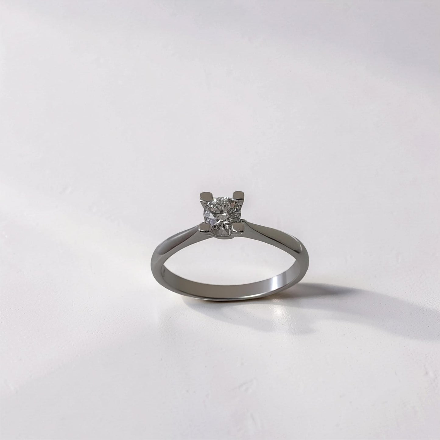 anello solitario oro bianco 18kt meteore gioielli con diamante di laboratorio 0,30 ct colore d purezza vvs1