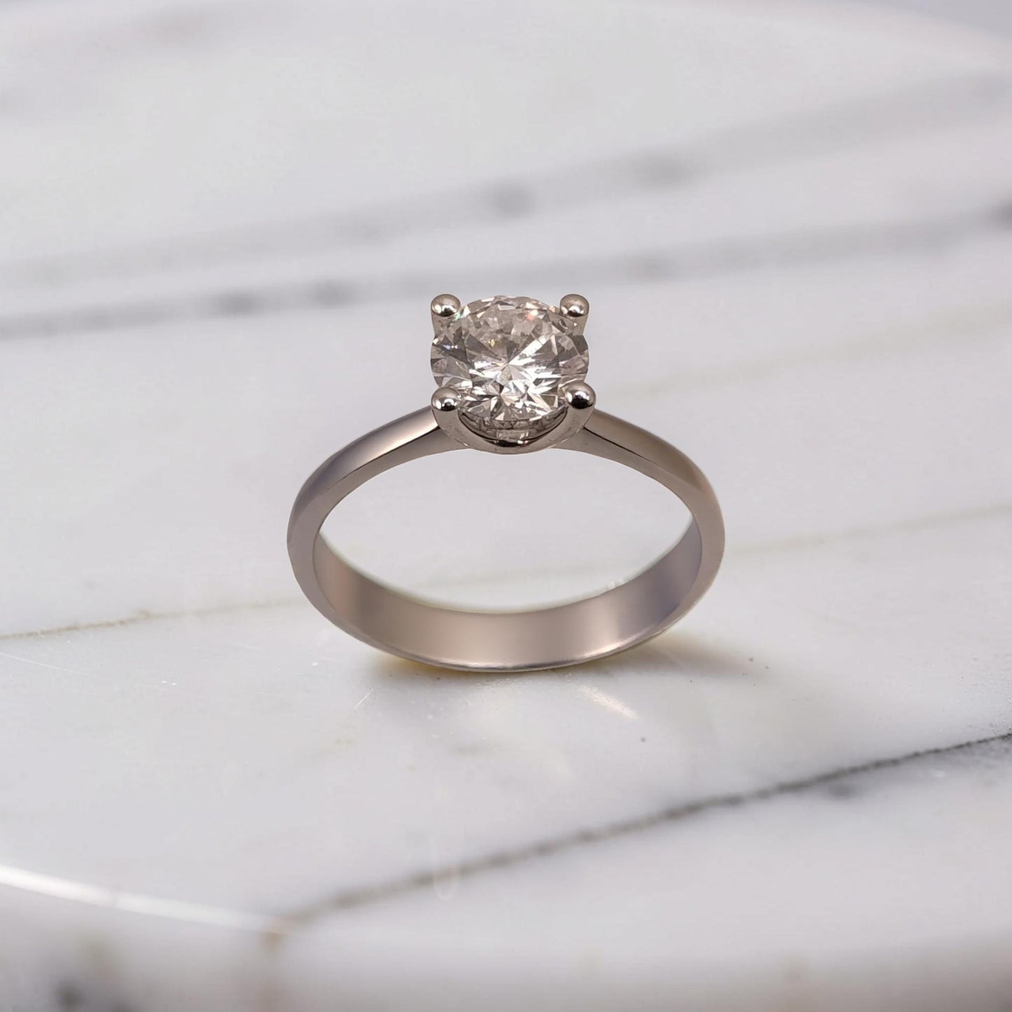 anello solitario oro bianco 18kt con diamante di laboratorio 1 carato certificato igi