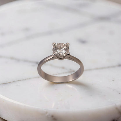 Anello solitario oro bianco 18kt con diamante di laboratorio 1 carato certificato IGI