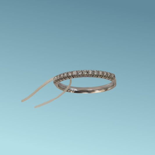 Anello veretta in oro bianco 18kt di Meteore Gioielli con 15 Diamanti naturali taglio brillante