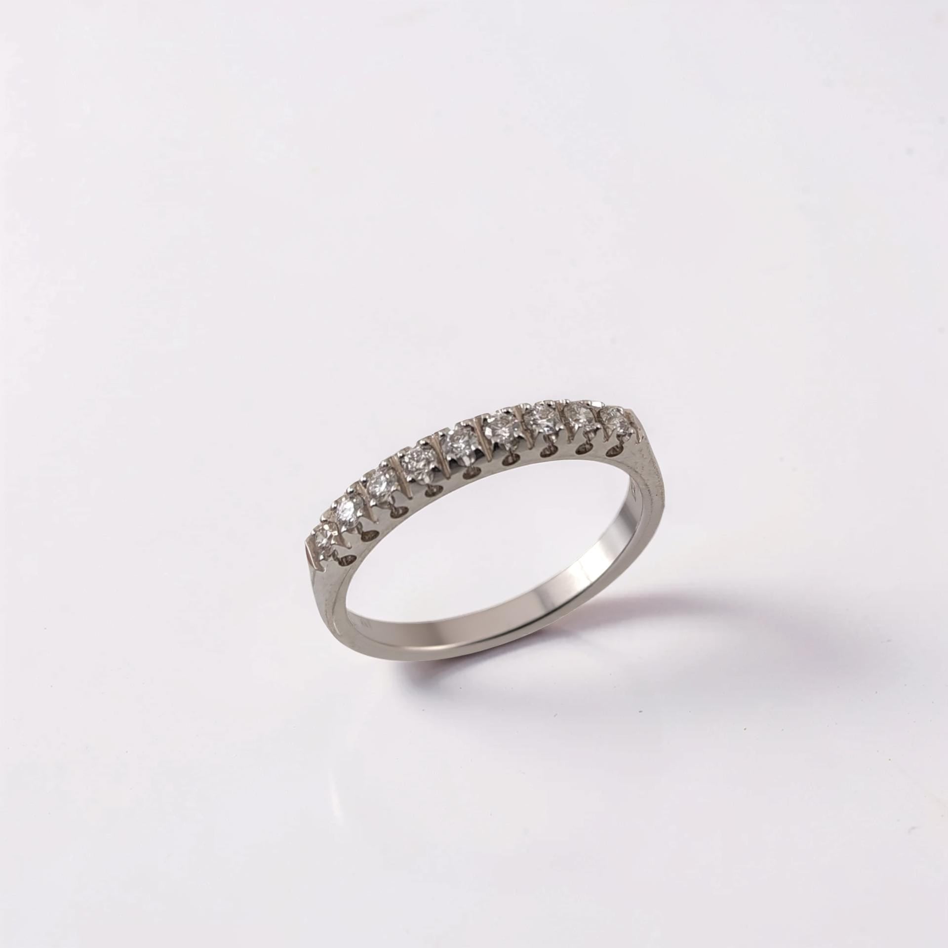 anello modello veretta ideale per regalo di fidanzamento in oro 18Kt e diamanti 0.21 carati di Mirco Visconti