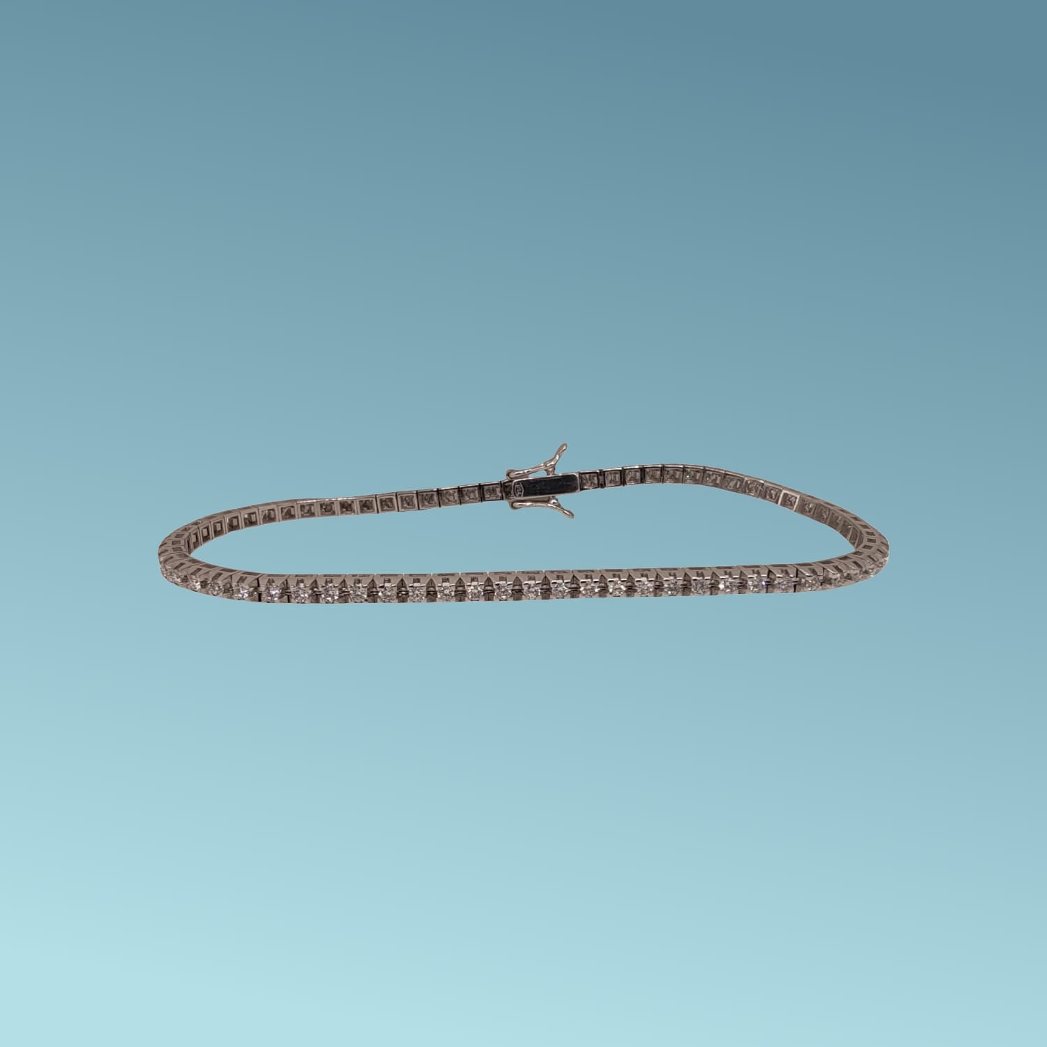 Bracciale tennis in oro 18kt di Meteore Gioielli con diamanti taglio brillante di  1,00 carati incassati su una montatura con castoni a piramide che ne esaltano la luminosità