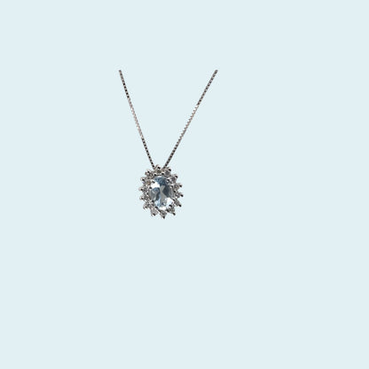 Collana in oro 18kt 45 cm di Meteore gioielli con Acquamarina naturale taglio ovale e coroncina di Diamanti naturali taglio brillante dal design Classic