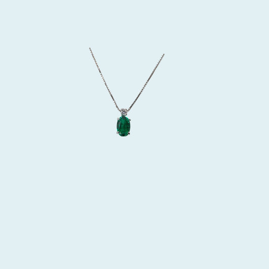 Collana in oro bianco 18kt cm 45 di Meteore Gioielli con Smeraldo naturale taglio ovale e un diamante naturale taglio brillante.