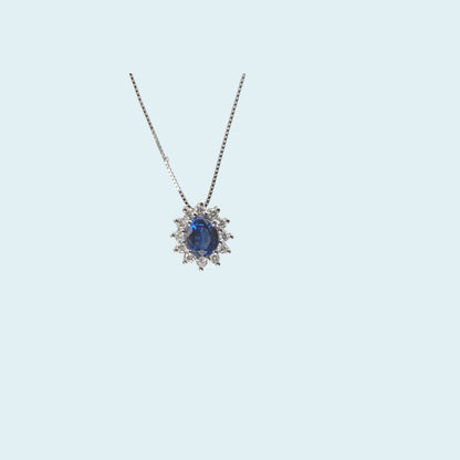 Collana in oro 18kt 45 cm di Meteore gioielli con Zaffiro naturale taglio ovale e coroncina di Diamanti naturali  dal design Classico ma sempre attuale