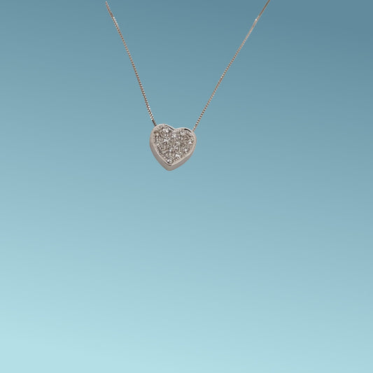 Collana veneziana in oro bianco18kt cm45 di Meteore Gioielli con ciondolo a forma di cuore con pavé di diamanti naturali taglio brillante. 