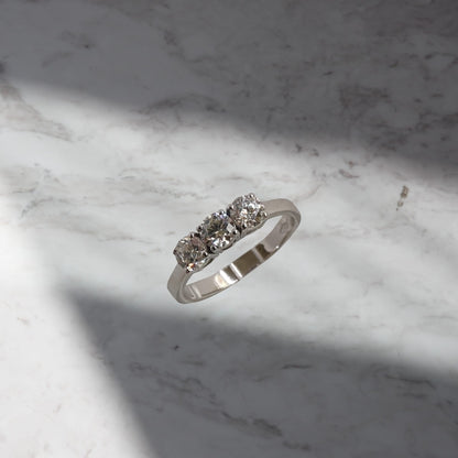 anello trilogy oro 18kt diamanti laboratorio 0.90ct D VS